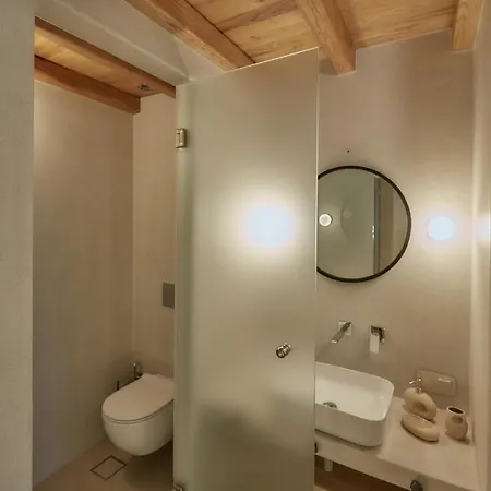 Sunrise Garden Hills * Makrirrákhi