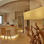 Sunrise Garden Hills Appartamento *
