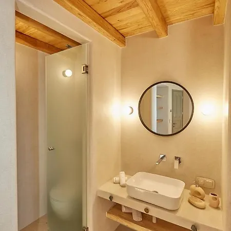 Sunrise Garden Hills Makrirrákhi