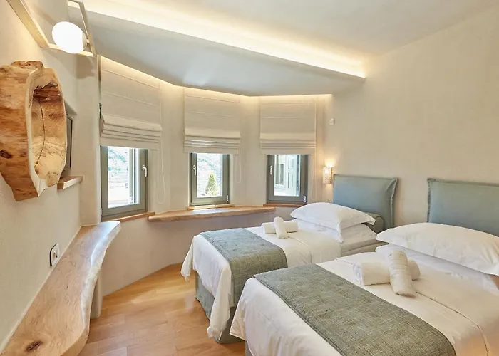 Sunrise Garden Hills *