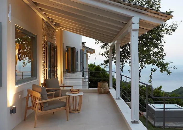 Sunrise Garden Hills Apartment